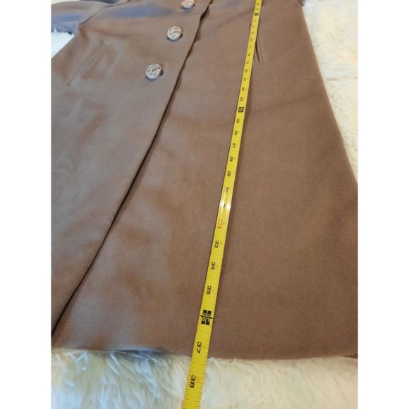 Vintage 1960s Womens Wool and Fur 3/4 Sleeve Coat Moth Holes - Picture 16 of 16